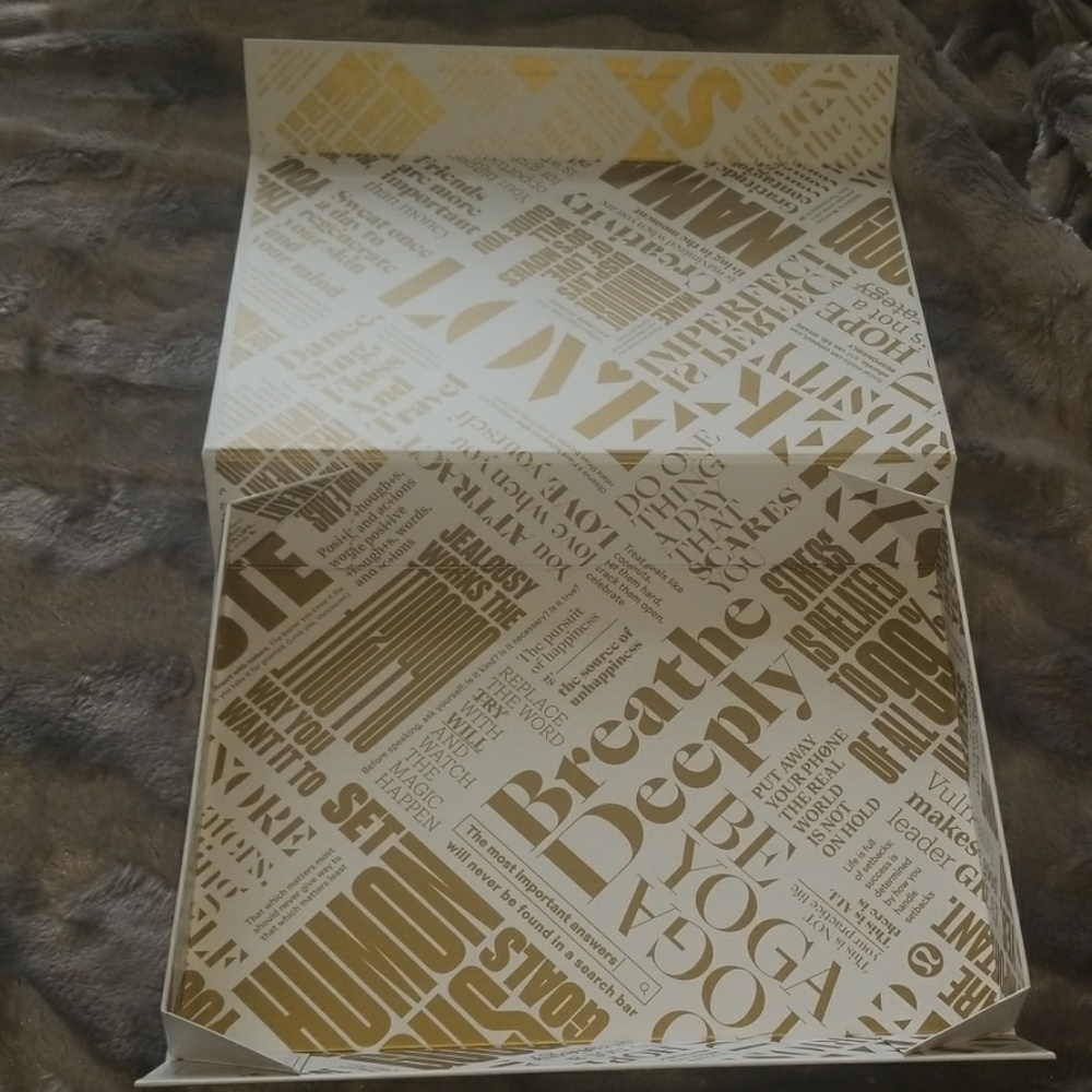Lulu lemon ONE BOX storage special edition - Picture 5 of 8